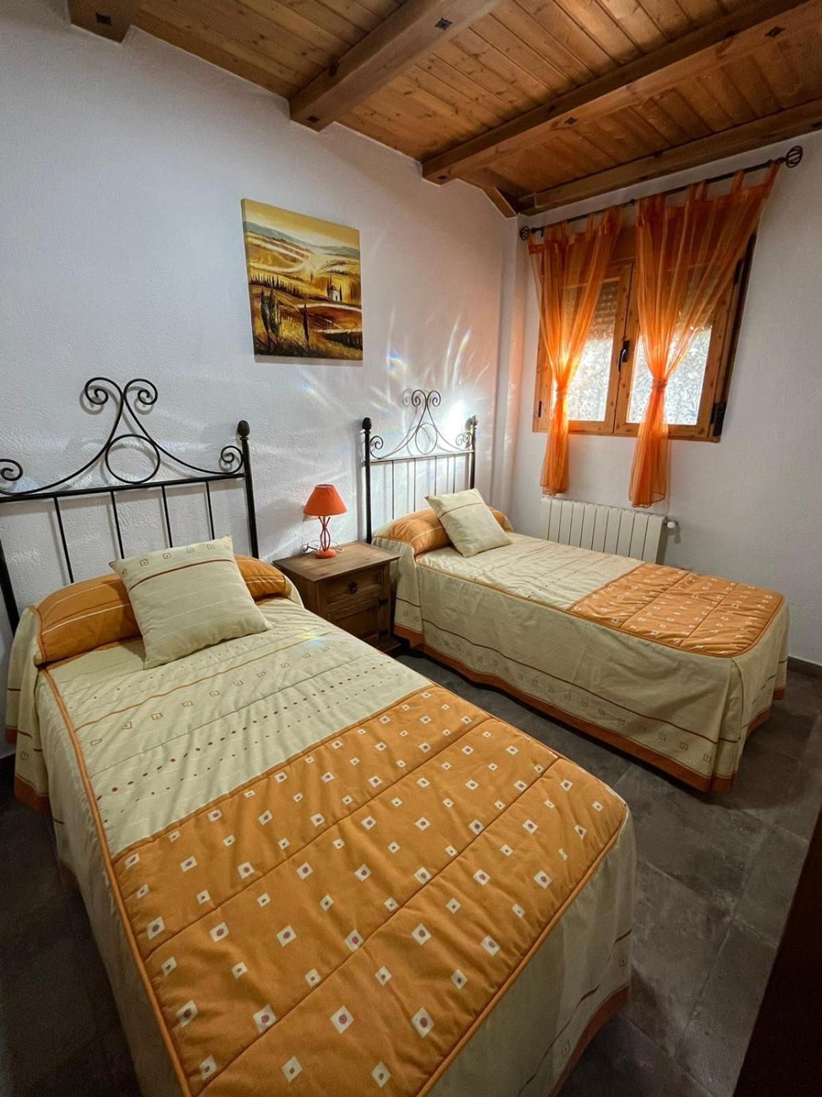 Alojamientos Bellavista โกโตริโอส ภายนอก รูปภาพ