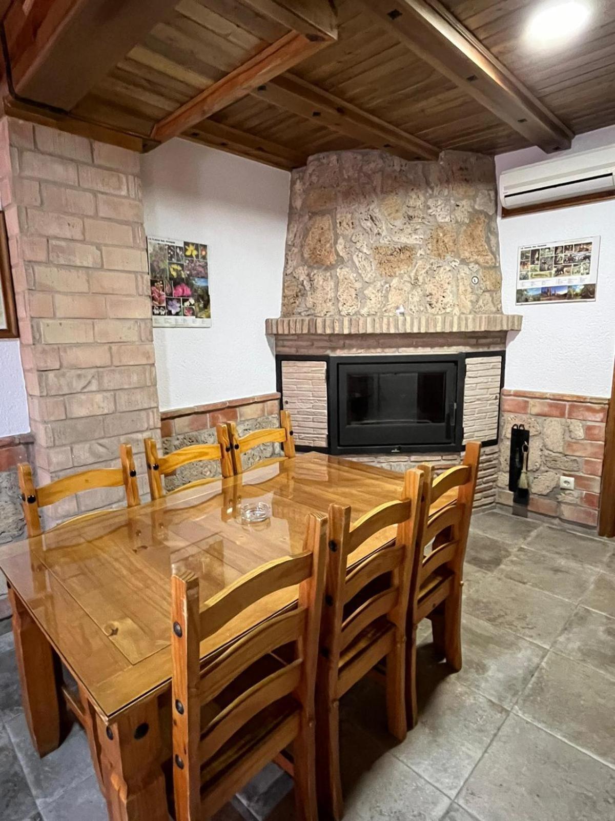 Alojamientos Bellavista โกโตริโอส ภายนอก รูปภาพ